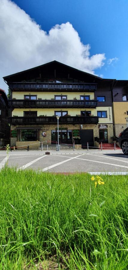 Casa Frent Ξενοδοχείο Predeal Εξωτερικό φωτογραφία